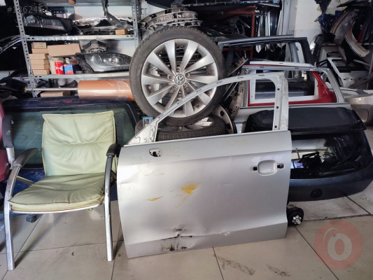 audi a1 sol ön kapı orjinal çıkma parça