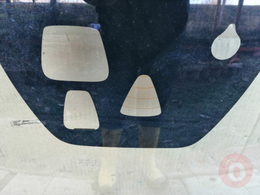 Volvo s60 ön cam çıkma yedek parça