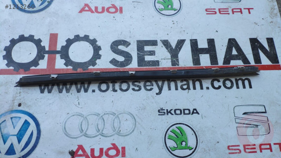 bmw 5 serisi e60 sağ ön kapı iç sıyırıcı fitil