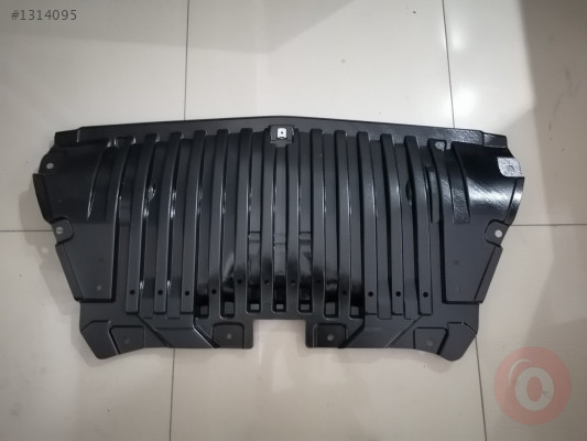 MERCEDES W213 SIFIR BENZİNTAMPON ALT MUHAFAZA