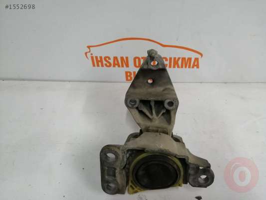 Renault megane 3 fluence sağ motor kulağı orijinal