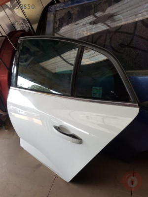 RENAULT MEGANE 4 ORİJINAL ÇIKMA SOL ON KAPI GÜL OTOMOTİV