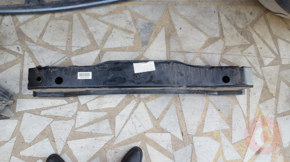 JEEP RENEGADE ÇIKMA ARKA TAMPON DEMİRİ ORJİNAL 00519642230
