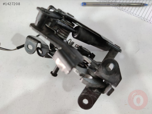 BMW 5 Serisi F10 Kaput Kiliti Sol Bombalı