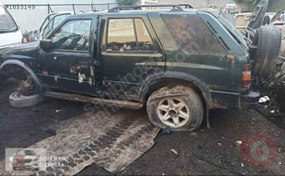 Opel Frontera  Göğūslūk