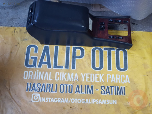 Mercedes W210 Orta Konsol Hatasız Orjinal Çıkma
