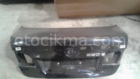 bmw 5.20 5 serisi orjinal çıkma bagaj kapısı siyah renk