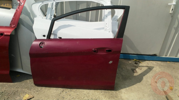 FORD FİESTA SOL ÖN KAPI ORJİNAL ÇIKMA BORDO 2009-17