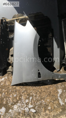 2010 Clio sağ ön çamurluk