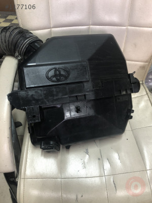 Rav 4 hava filitre kazanı 2004-2005 sökme