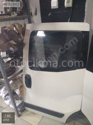 FİAT FIORINO SOL SÜRGÜLÜ KAPI SALİHOĞLU OTODAN