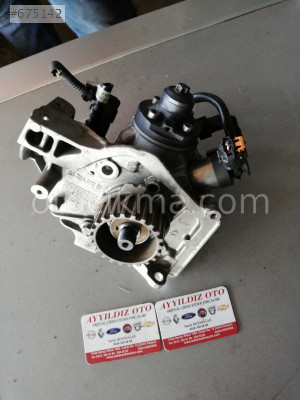 CİTROEN C4 CACTÜS 1.6 MAZOT POMPASI 0445010739