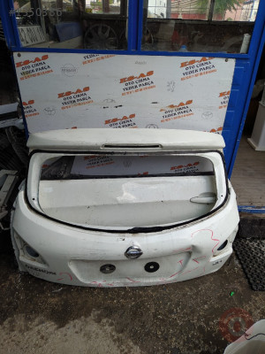 Nissan Qashqai bağaj kapağı 2010-2014 J10