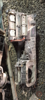 VOLKSWAGEN JETTA KALORİFER KAZANI.OTO ÇIKMA