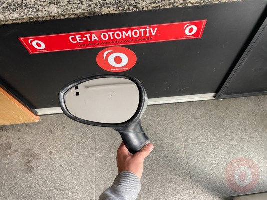 FİAT LİNEA ELEKTRİKLİ SOL AYNA ÇIKMA ORJİNAL