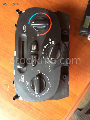 Peugeot 206 Klima Kontrol Paneli hatasız orjinal çıkma