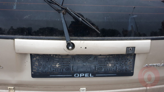 1998 opel astra f station 1.4 8v çıkma bagaj çıtası