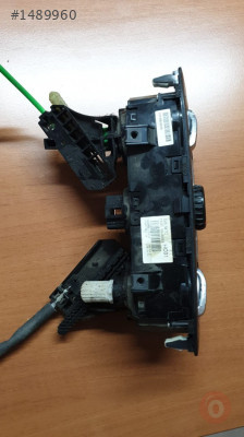 İ 20 KLİMA KONTROL PANELİ