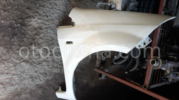 FIAT LİNEA SAĞ ÇAMURLUK VE TÜM ÇIKMA PARÇALAR