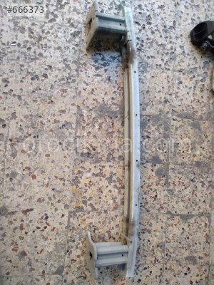 RENAULT TRAFİK TAMPON DEMİRİ