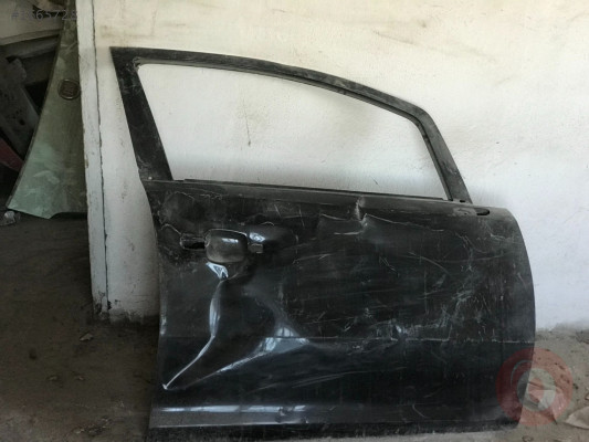 SEAT LEON SAĞ ÖN KAPI