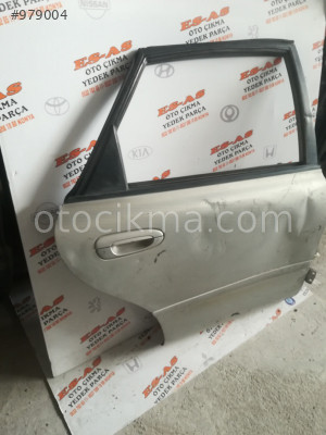 Mazda 626 sağ arka kapı HB 1993 - 1998