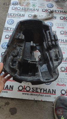 1J0012115M vw golf 4 bora kriko yuvası