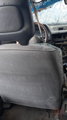 1992 hyundai excel 1.5 karburatörlü çıkma sol ön koltuk