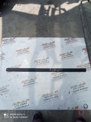 Volkswagen Caddy Sol Ön Kapı Band Çıta 2004-2010