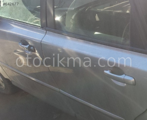 2005 VOLVO V50 ÇIKMA SOL TAKIM KAPI KOLU.