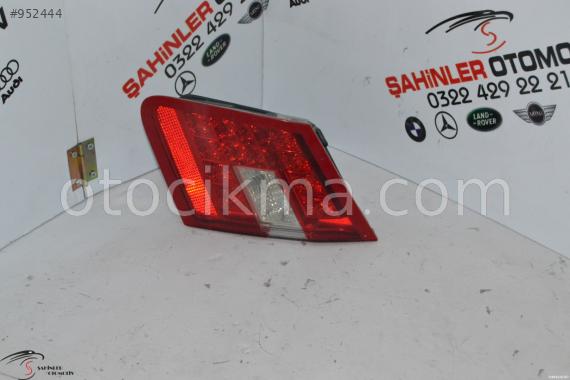 MERCEDES E SERİSİ W212 SAĞ ARKA STOP A046317