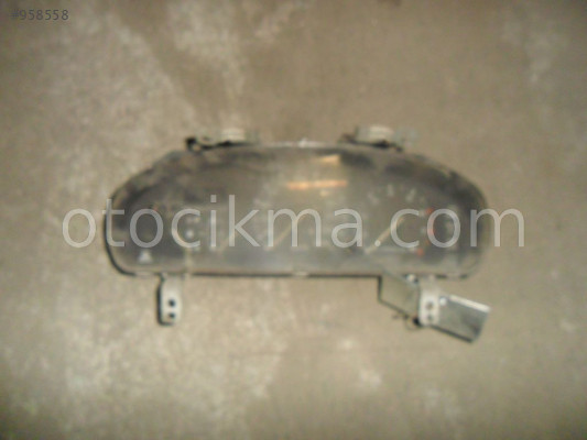 KM SAATİ MAZDA 323 90-94 1.6 GST00001