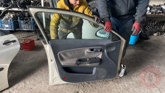 2004 SEAT CORDOBA SAĞ SOL KAPILARI ORJ ÇIKMA