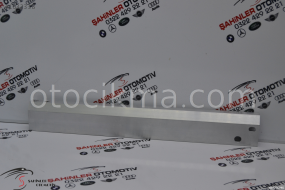 GLA W246 W117 W156 SOL ALT TAMPON BAĞLANTI DEMİRİ