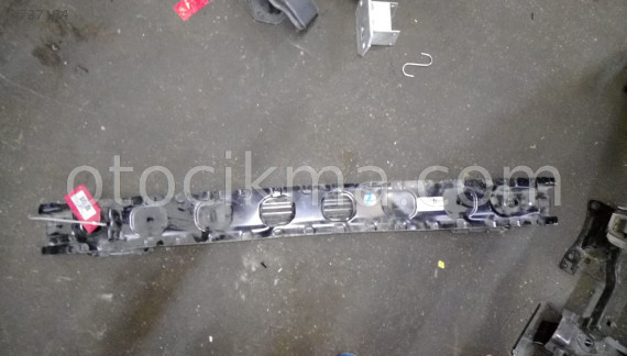 MERCEDES B SERİ W246 ARKA TAMPON DEMİRİ 12-14