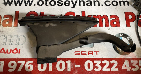 64221934344 bmw 5 E34 göğüs üst ön cam havalandırma kanalı