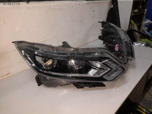 Nissan qashqai j11 2017 2020 sağ sol far