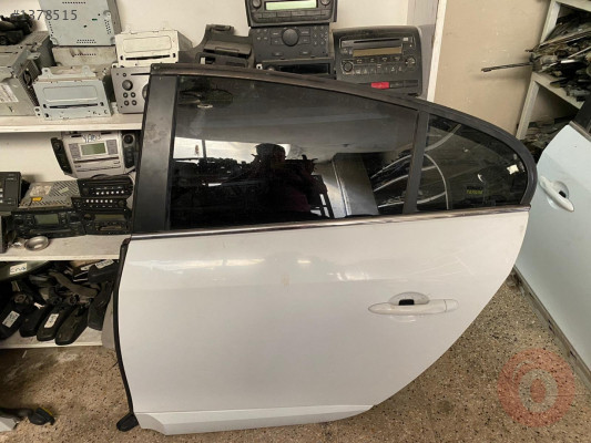 RENAULT FLUENCE HATASIZ ORJİNAL ÇIKMA SOL ARKA KAPI