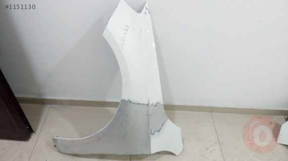 Mercedes w176 sol ön çamurluk