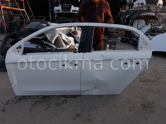 Peugeot 301 sol ön sol arka kapı