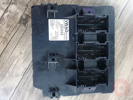 VW jetta BCM BEYNİ 5k0937085c orjinal çıkma