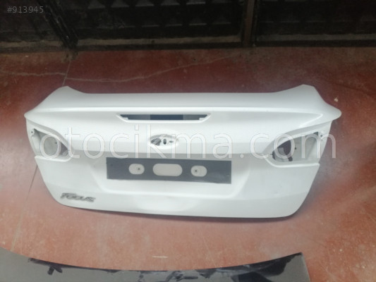 2015 Ford focus çıkma bagaj kapağı