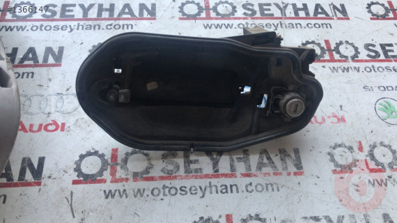 51217034451 bmw 5 e60 sol ön kapı kolu braketi mekanizması