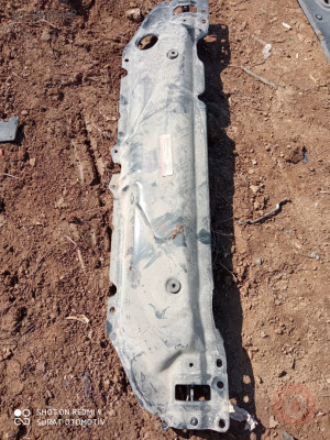BMW E60 ÖN PANEL