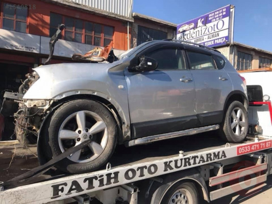 Nissan Qashqai Bagaj Kapağı