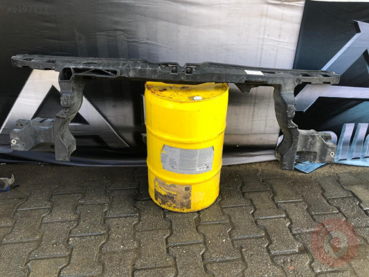 VOLKSWAGEN TRANSPORTER T6 ÖN PANEL
