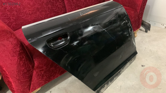 AUDİ A6 ÇIKMA ORJİNAL SAĞ ARKA KAPI 2010-12