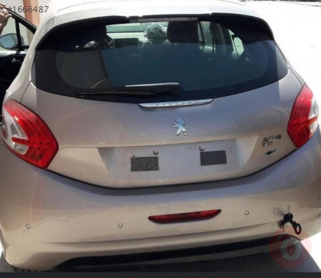PEUGEOT 208  ARKA TAMPON BAGAJ KAPAĞI SAĞ SOL STOP ÇIKMA