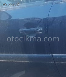 2009 model peugeot 207 1.4 benzinli çıkma sol ön kapı kolu