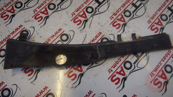 Renault Clio 3 Ön Panjur Paneli Trimi - 8200363647